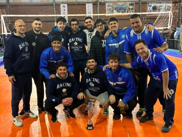 Racing fue subcampe�n en el Nacional de v�ley